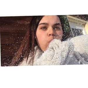 Meet your Posher, Mariah